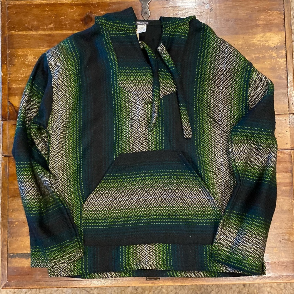 Earthbound hoodie size large NWT